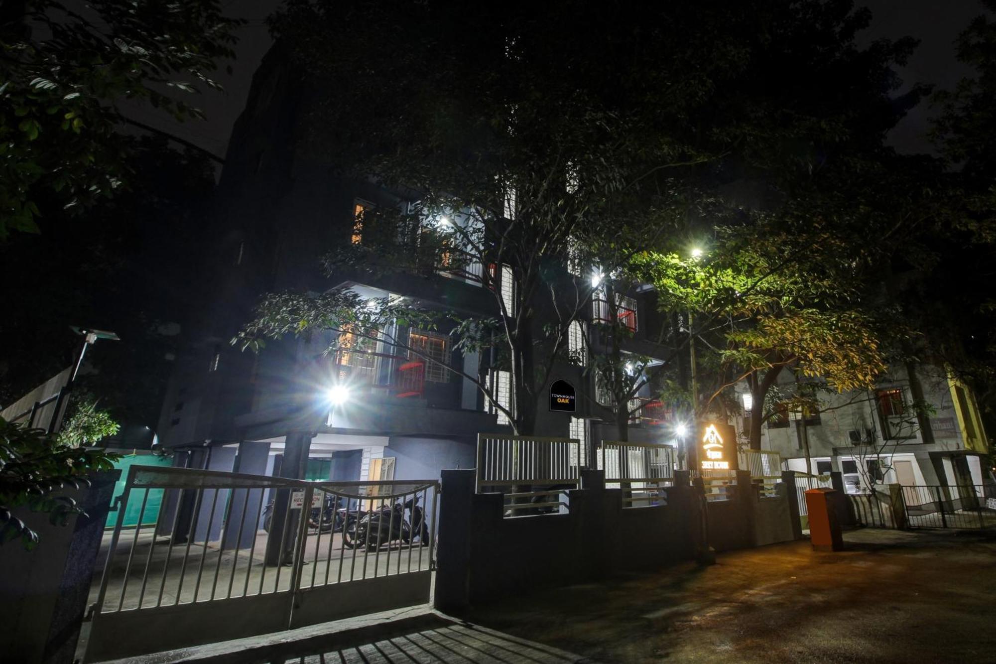Super Collection O Grey House Hotel Pune Exterior foto