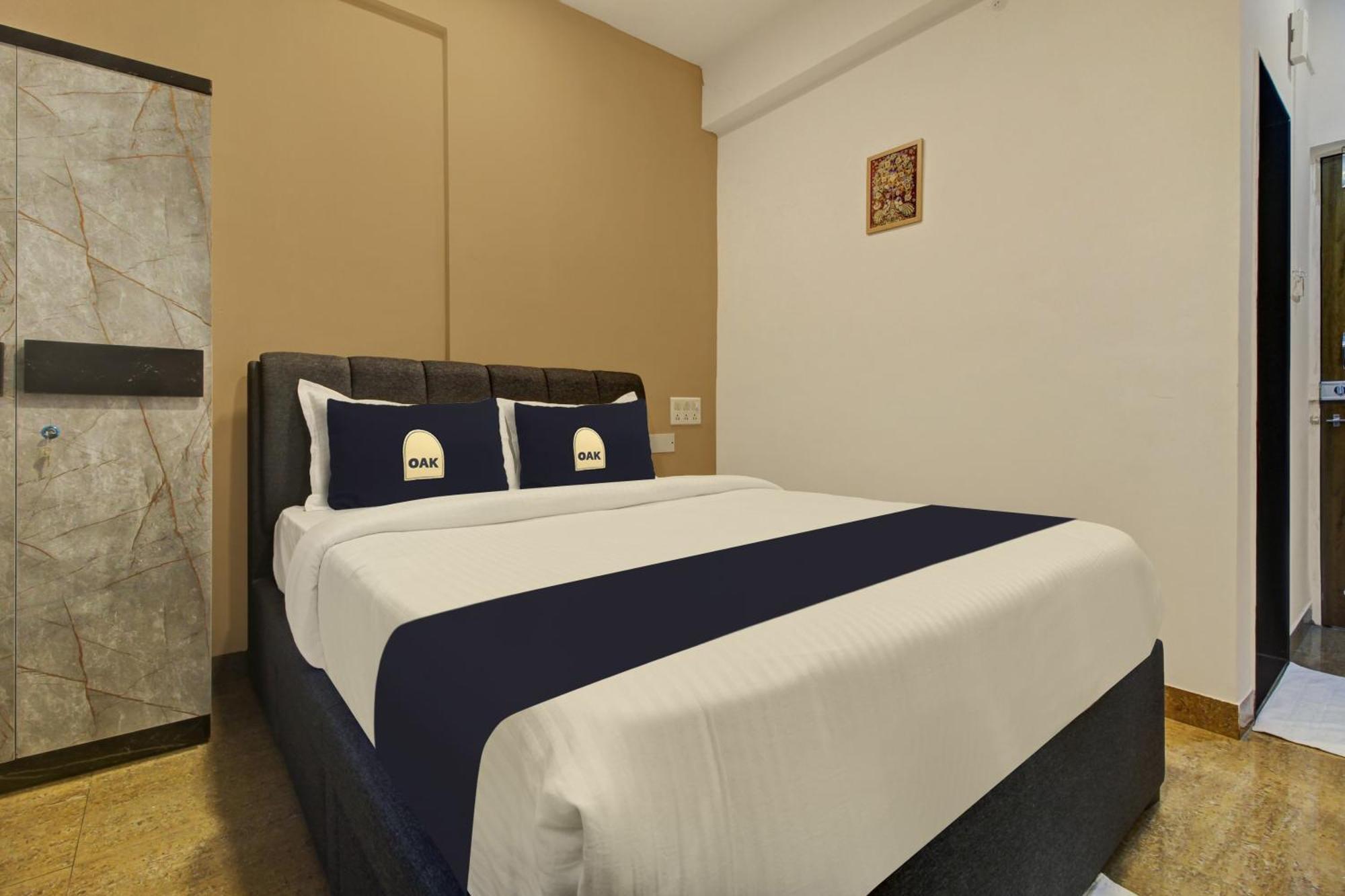 Super Collection O Grey House Hotel Pune Exterior foto