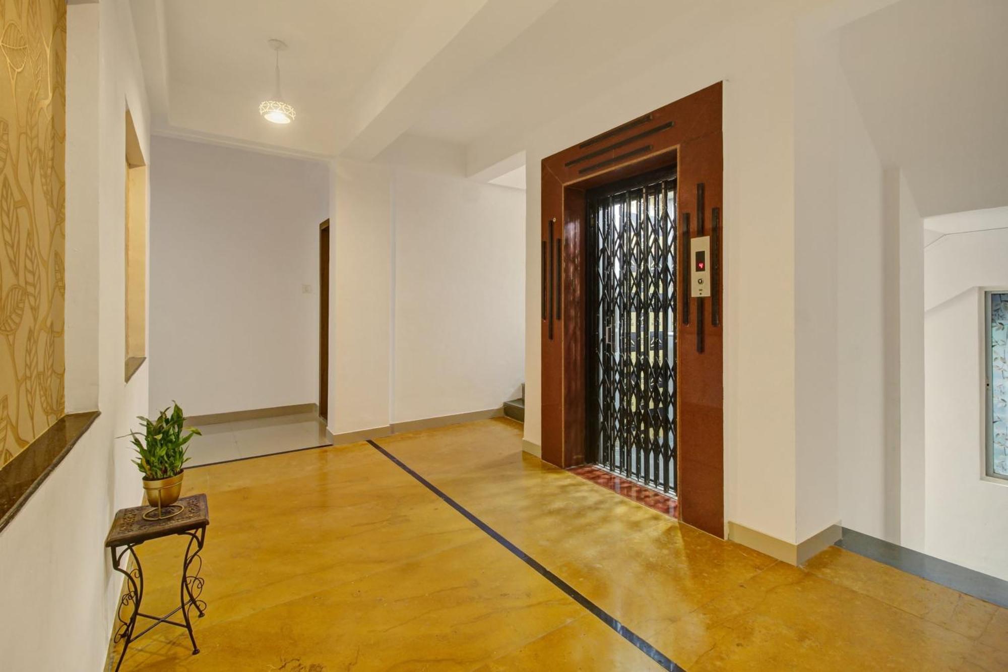Super Collection O Grey House Hotel Pune Exterior foto