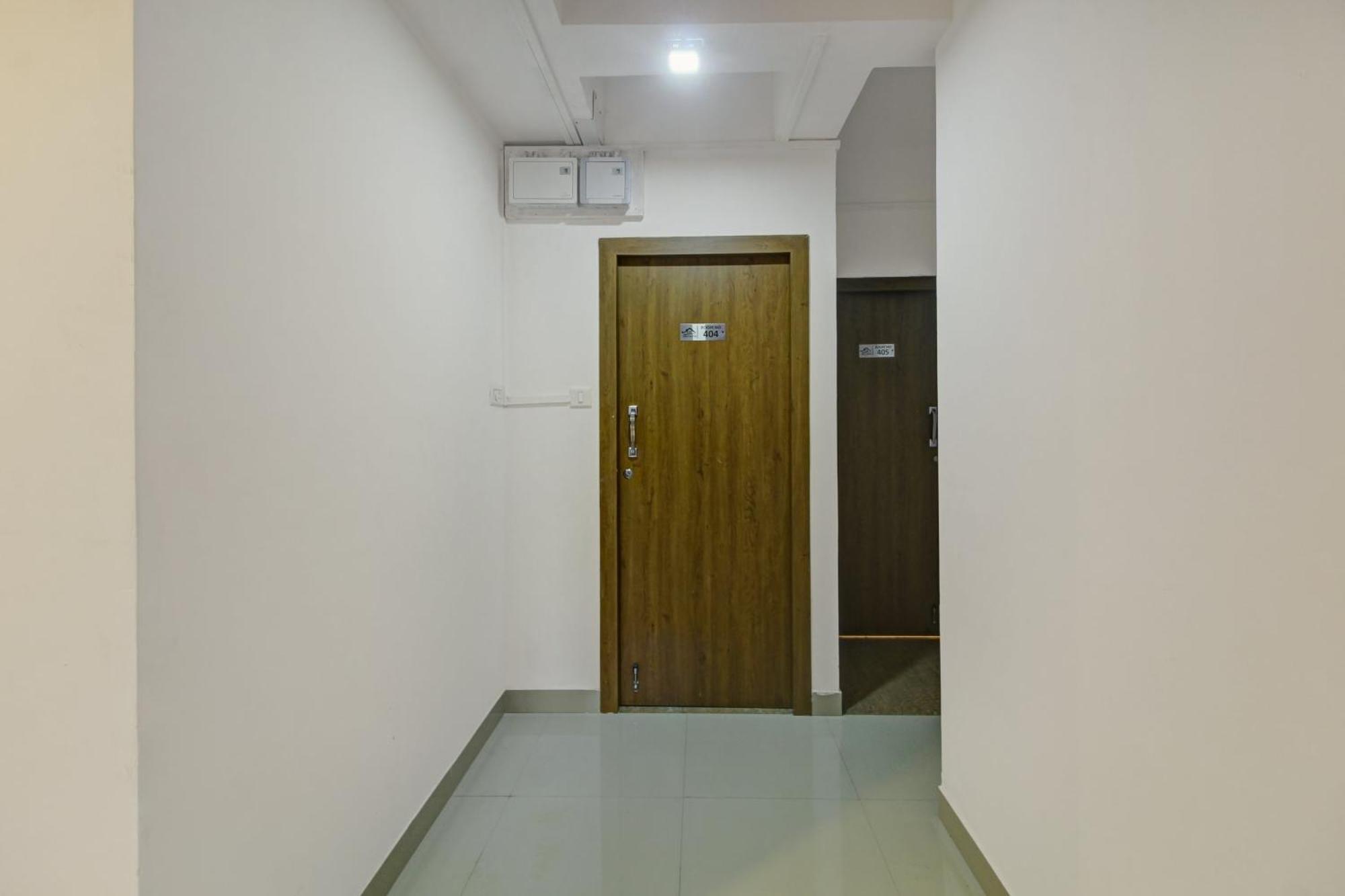 Super Collection O Grey House Hotel Pune Exterior foto